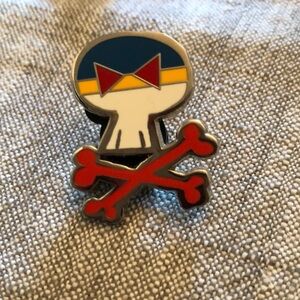 Authentic Disney pin. Each pin $8 or 4 pins for $25, additional pins $5 each.